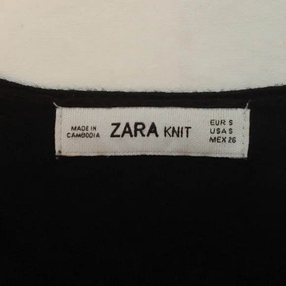 ZARA Brand KNIT V Neck Sweater light weight Size Small Loose Fit - Picture 3 of 7
